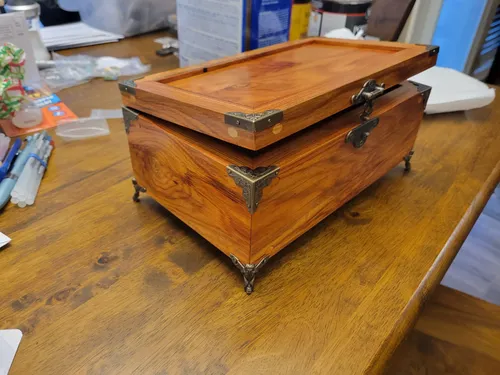 Finished canarywood box, side view