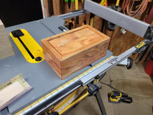 Box mocked up with the lid in place